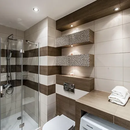 Przytulny Apartament Z Klimatyzacja Appartement *